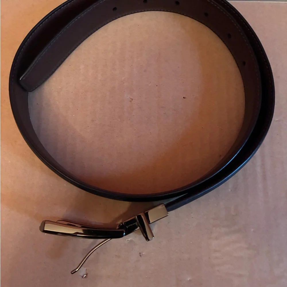 Boys Brown and Black Reversible 100% Leather Belt, Size 30/32